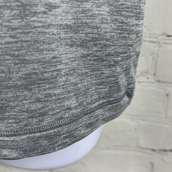 Under Armour Men's Tech V-Neck T-Shirt Steel Smalll gray - Picture 6 of 9